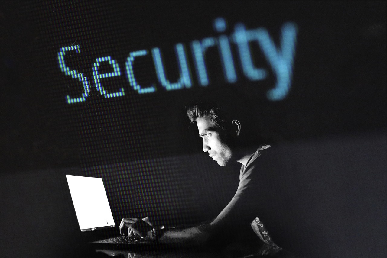أمن العملات الرقمية